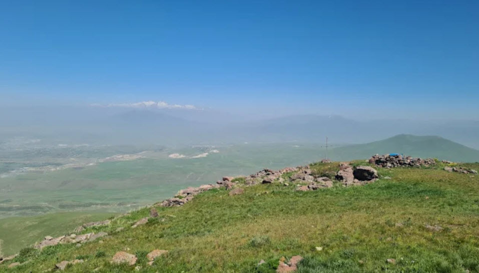 Hatis Fortress, Armenia